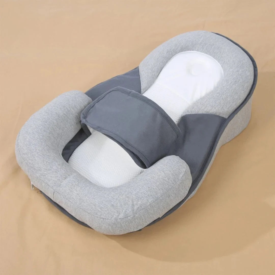Baby Bed 15Β° Incline Memory Foam Anti-Roll Straps