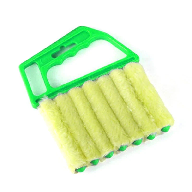 Blind Cleaner Multi-Arm Removable & Washable Microfiber Head
