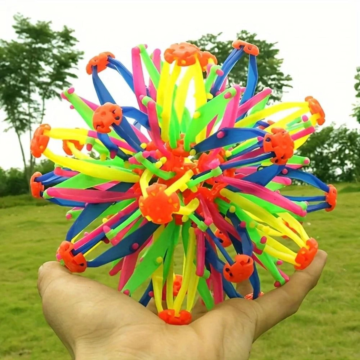 Breath Ball Expandable Geometric Lattice