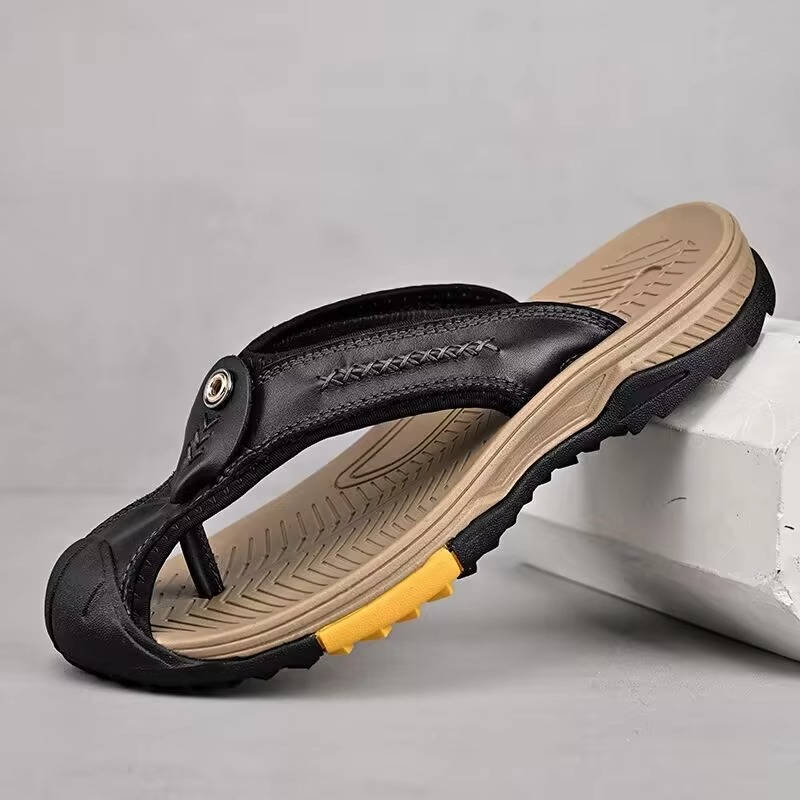 Closed-Toe Flip-Flops Protective Toe Cover Non-Slip Quick-Dry Upper