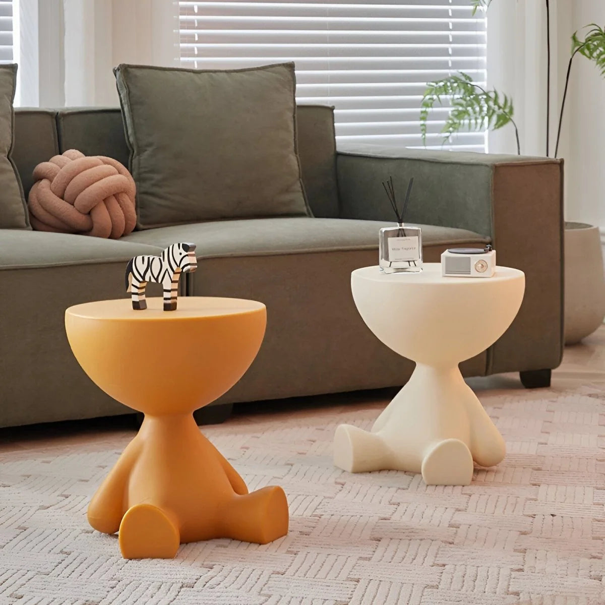Coffee Table Round Plastic Space-Saving Lightweight-Durable