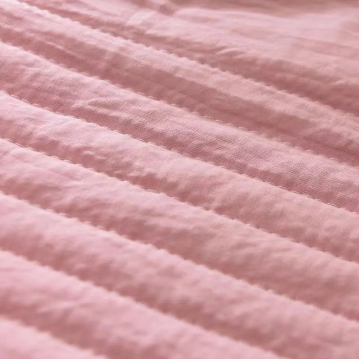 Cooling Blanket Breathable Lightweight Machine Washable