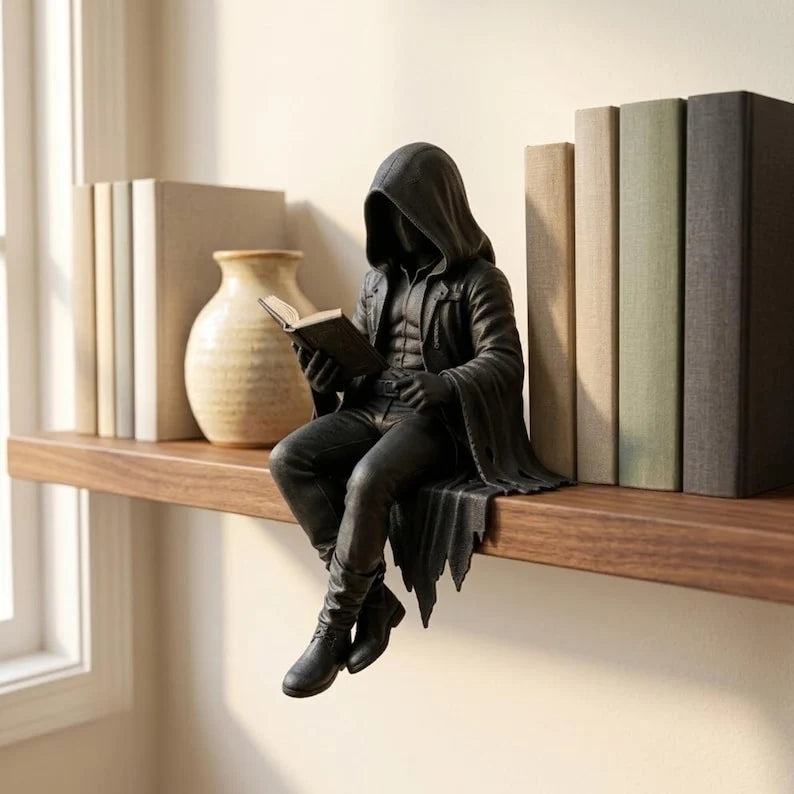 Figurine Hooded Reader Gothic Resin