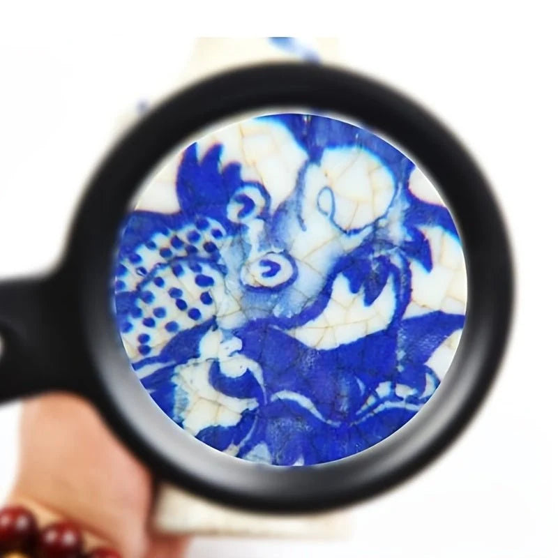 Handheld Magnifier 10X Magnification LED Light Ergonomic Handle