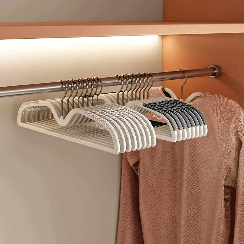 Hangers Slim Neck Non-Slip & Rotatable Hook