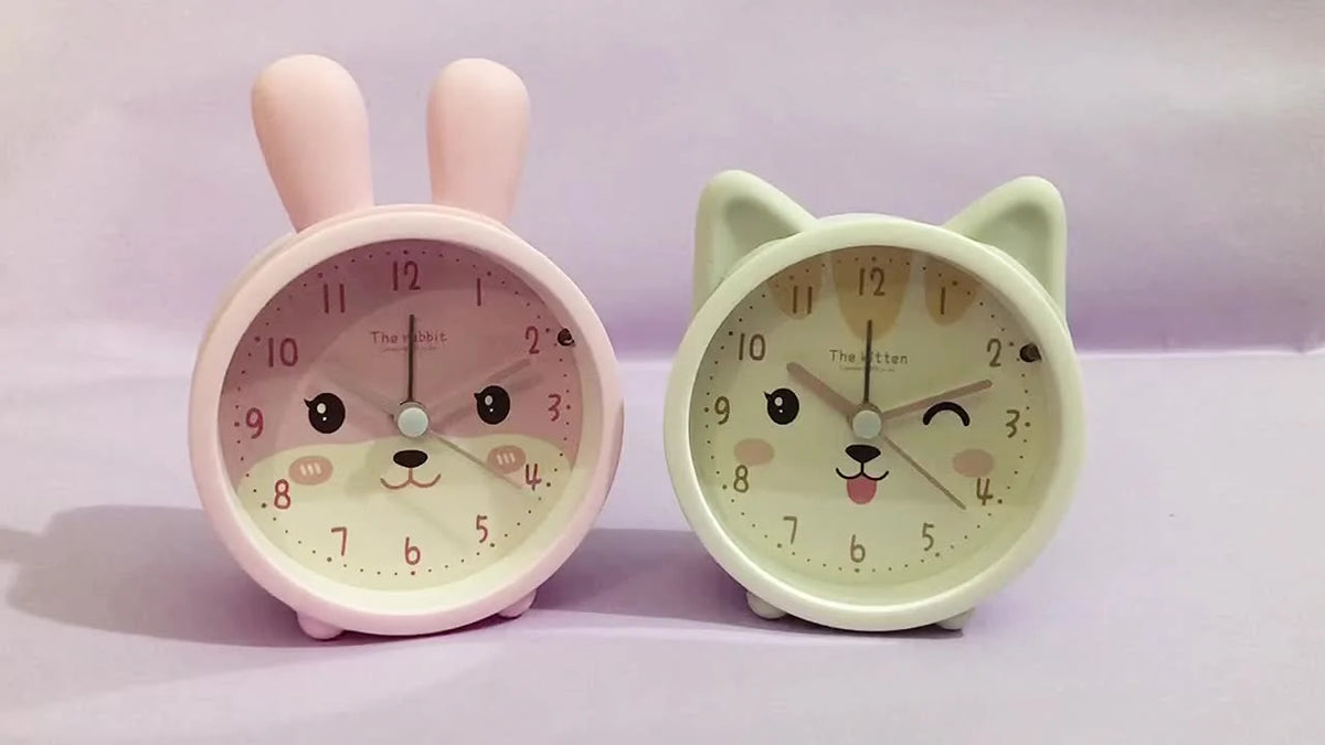 Kids Analog Alarm Clock Silent Movement & Night Light