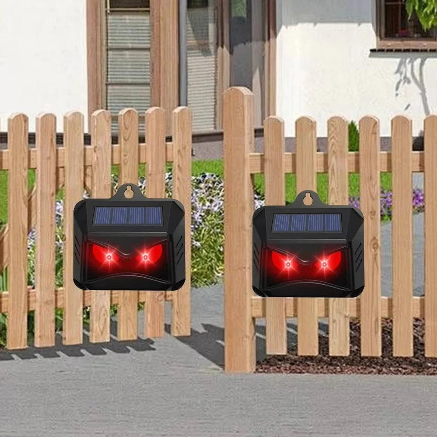Outdoor Animal Repellent Solar-Powered Ultrasonic Adjustable Frequency