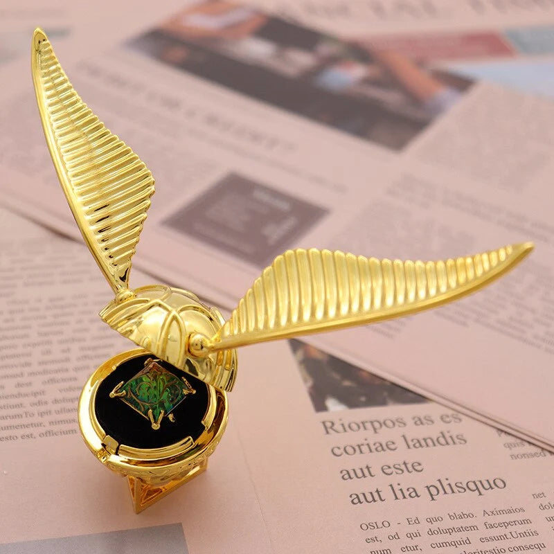 Ring Box Movable Wings Gold Finish