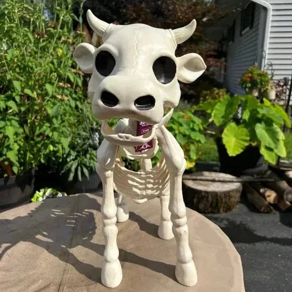 Skeleton Farm Animal Decoration Weather-Resistant Resin Carved Bone Details