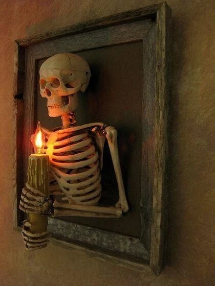 Skeleton Wall Art Life-Size 3D Flicker Light