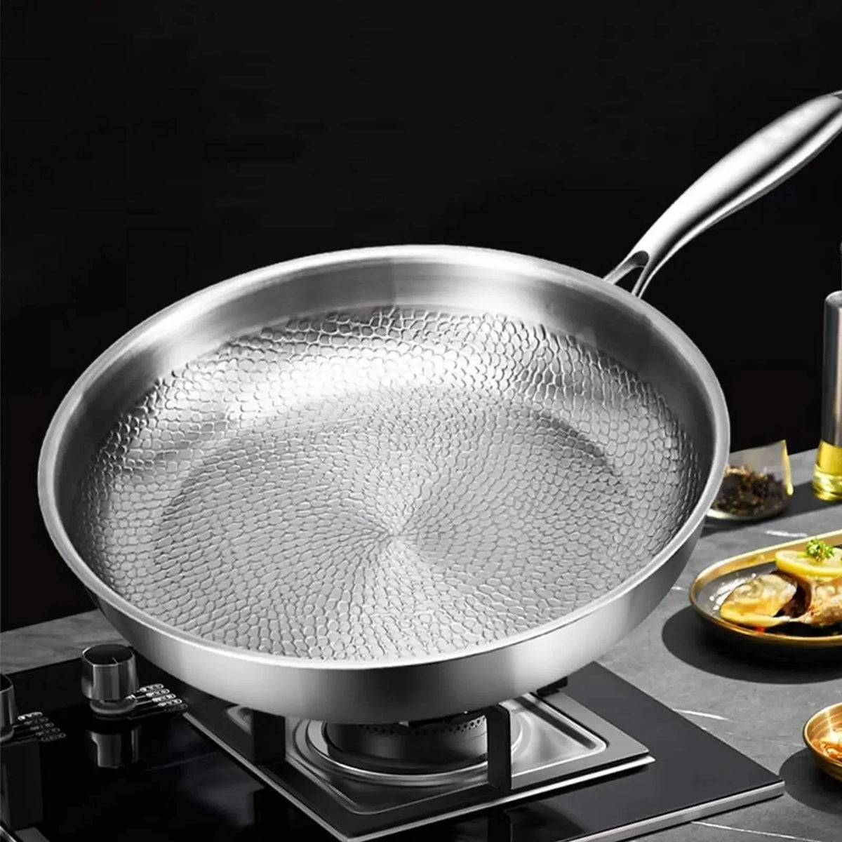 Skillet Titanium Steel Fish-Scale Non-Stick Multi-Stove Compatible