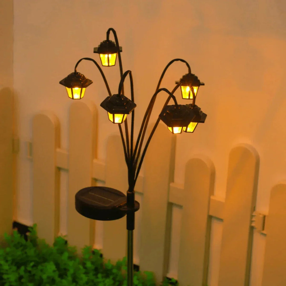Solar Garden Lantern Automatic Dusk Sensor & Weatherproof