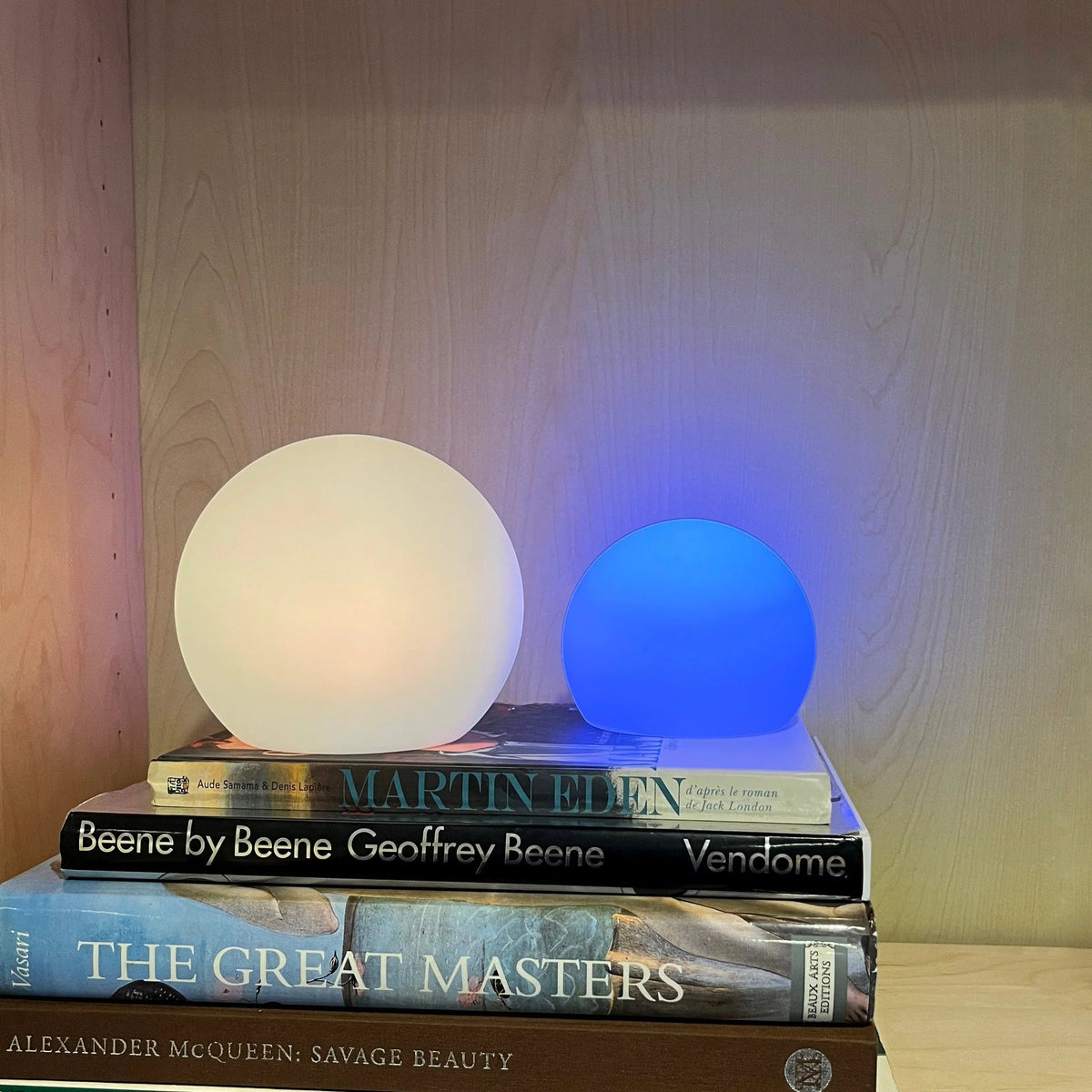 Table Lamp Cordless Color-Changing Waterproof