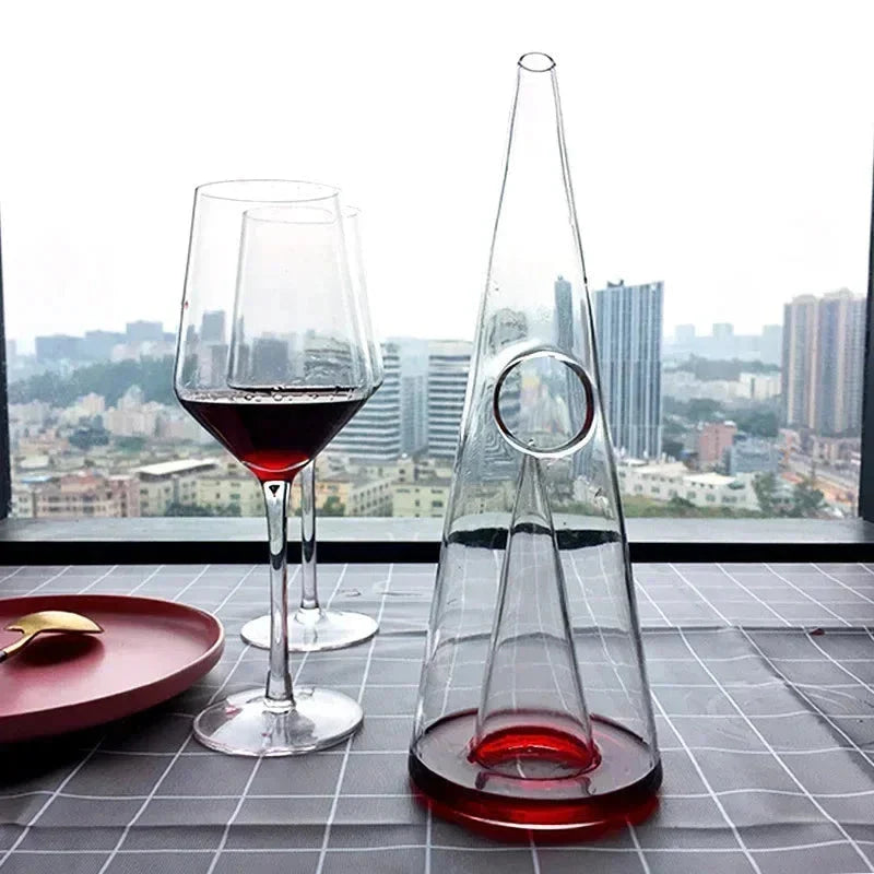 Wine Decanter Pyramid Shape Drip-Free Waterfall Spout