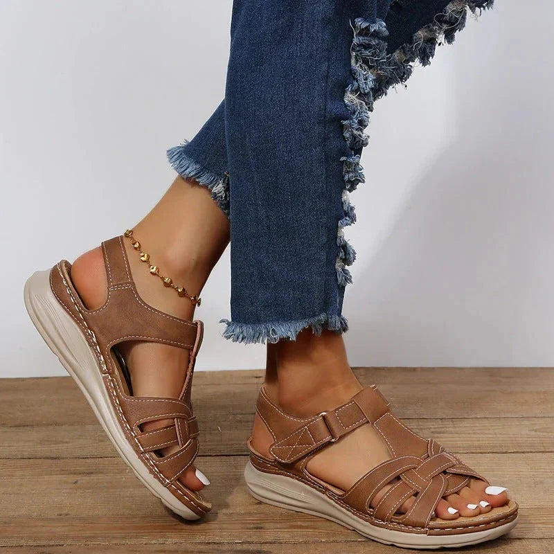 Women's Dress Shoe Everyday Comfort Low-Cut Closed-Toe