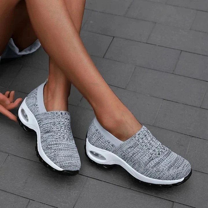Women's Slip-On Shoes Cushioned Arch & Heel Support