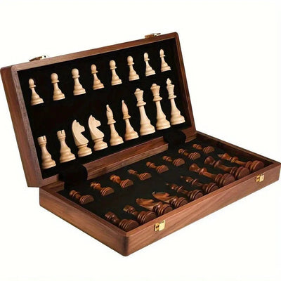 Chess Set Foldable Magnetic Closure Hand-Carved Pieces