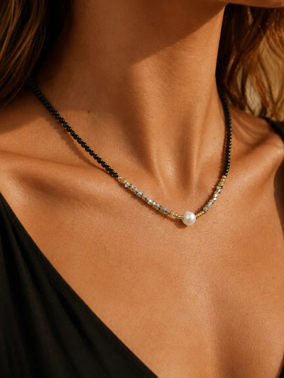 Choker Necklace Resin Pearl Secure Clasp 17 Inch