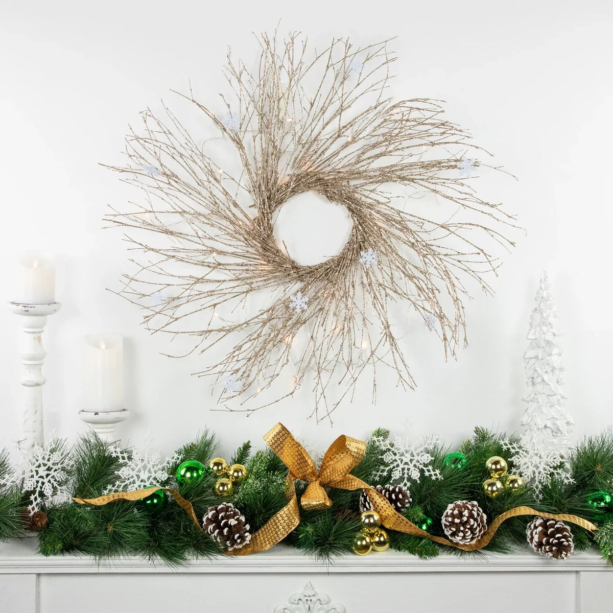 Christmas Wreath Warm White LED Battery Operated 28 Inch