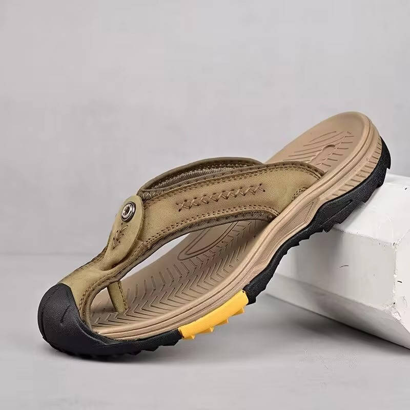 Closed-Toe Flip-Flops Protective Toe Cover Non-Slip Quick-Dry Upper