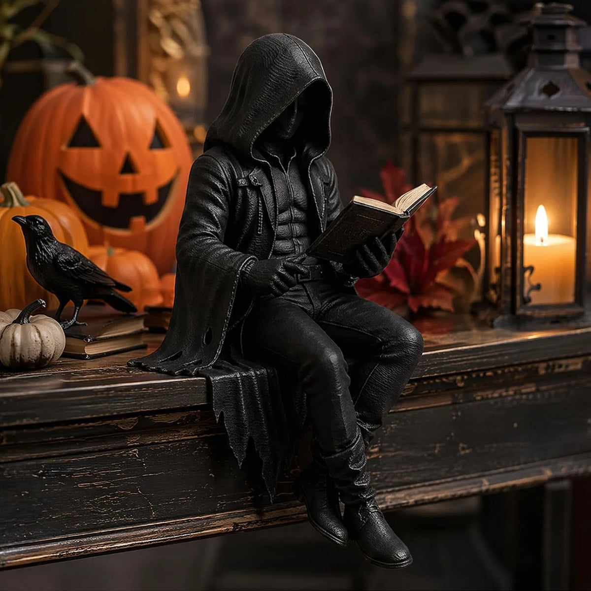 Figurine Gothic Hooded Resin 2.95 Inch