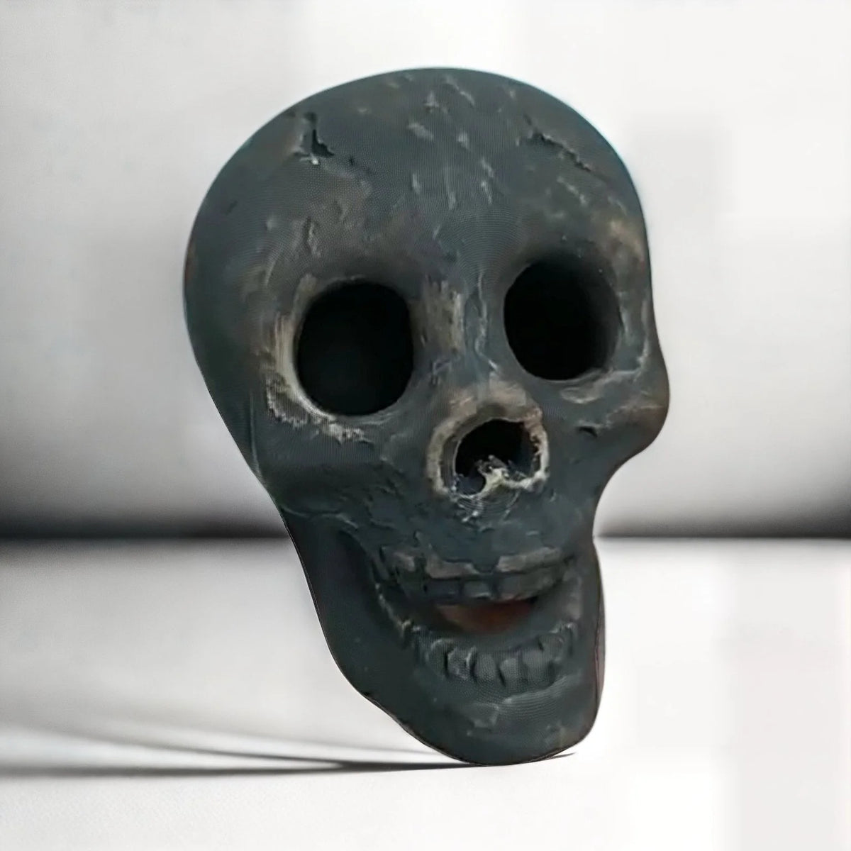 Fire Pit Skull Heat-Resistant Ceramic Hollow Flame Effect