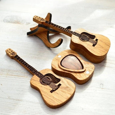 Guitar Pick Box Solid Oak Personalized Engraving Removable Stand