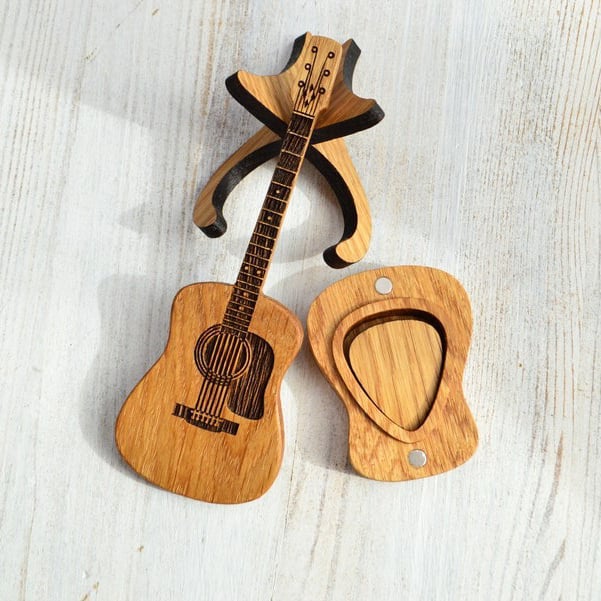 Guitar Pick Box Solid Oak Personalized Engraving Removable Stand