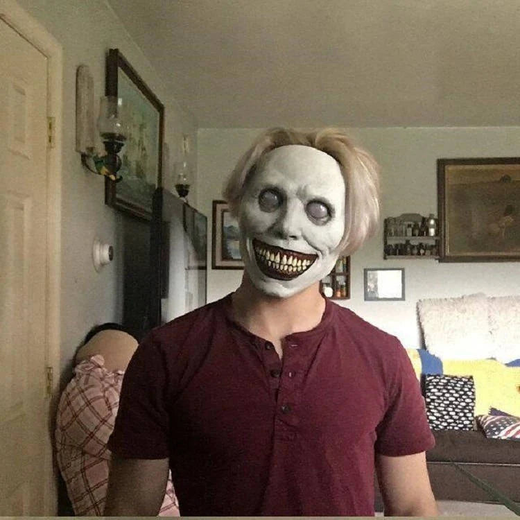 Halloween Mask Oversized Eyes & Grinning Mouth Comfortable Fit