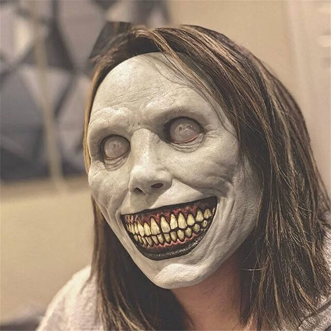Halloween Mask Oversized Eyes & Grinning Mouth Comfortable Fit
