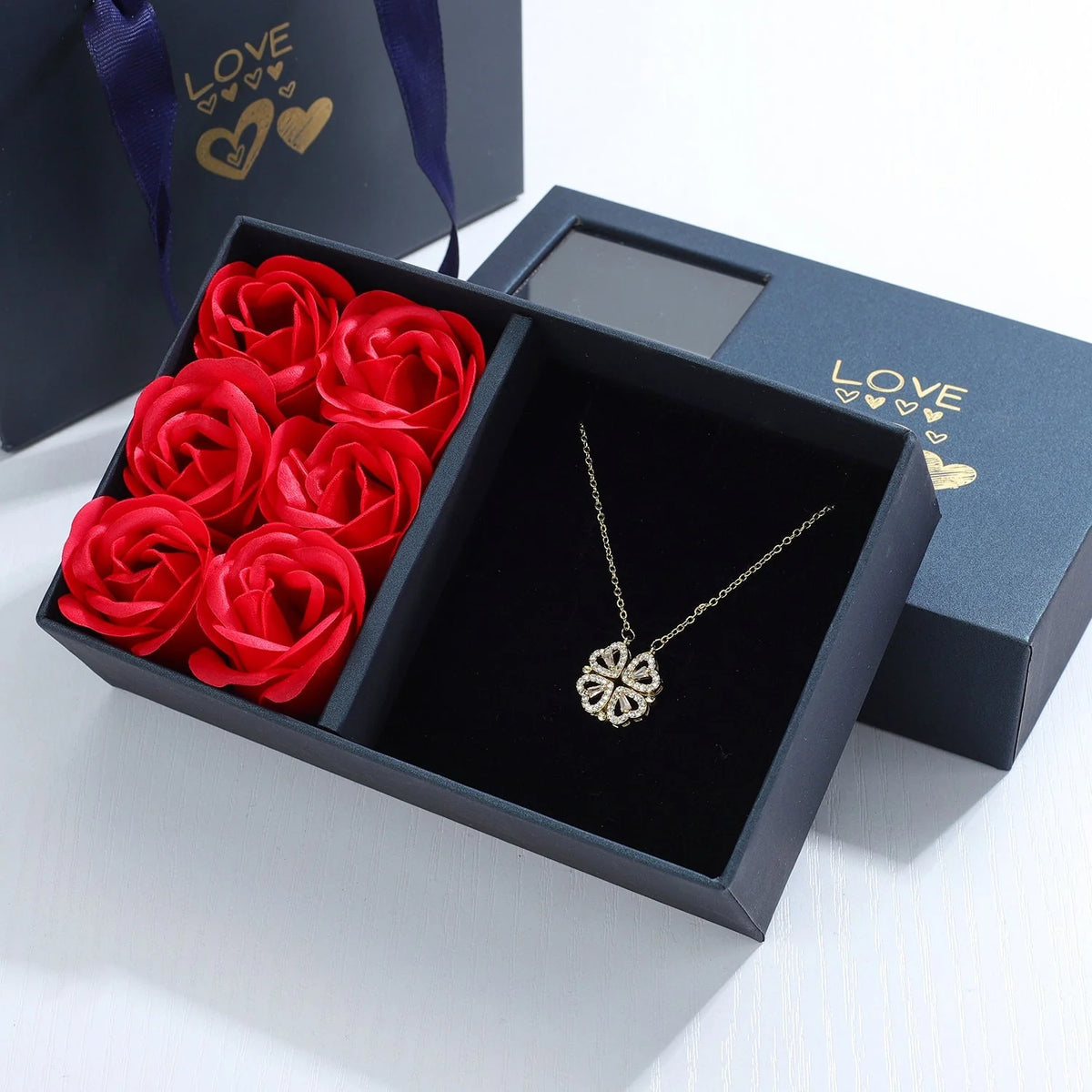 Necklace Four-Heart Clover Adjustable Chain & Eternal Rose Box