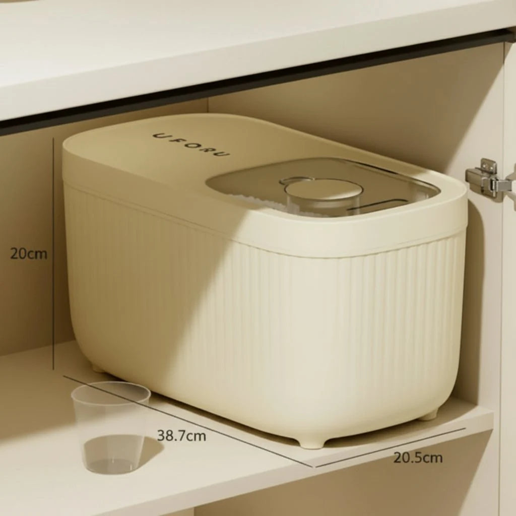 Pet Food Storage Container Airtight Locking Lid BPA-Free Plastic