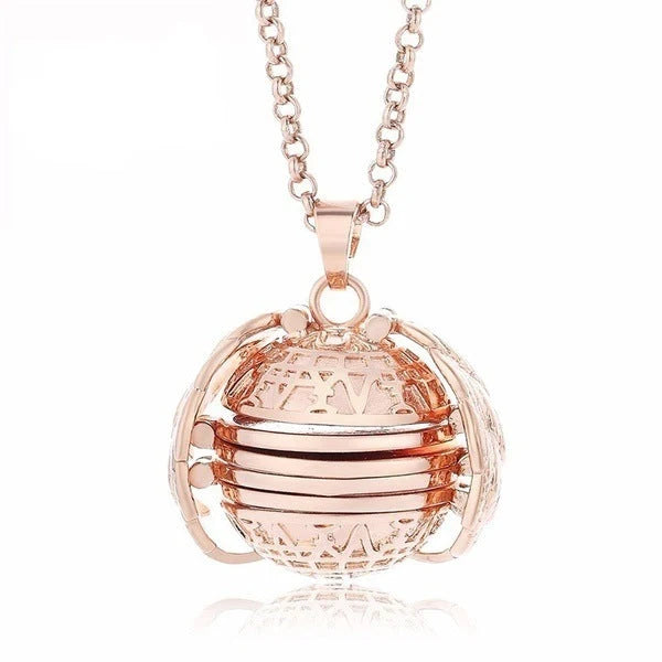 Photo Pendant Necklace Foldable Hidden Compartment