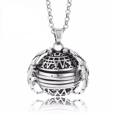 Photo Pendant Necklace Foldable Hidden Compartment