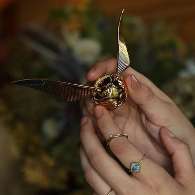 Ring Box Movable Wings Gold Finish