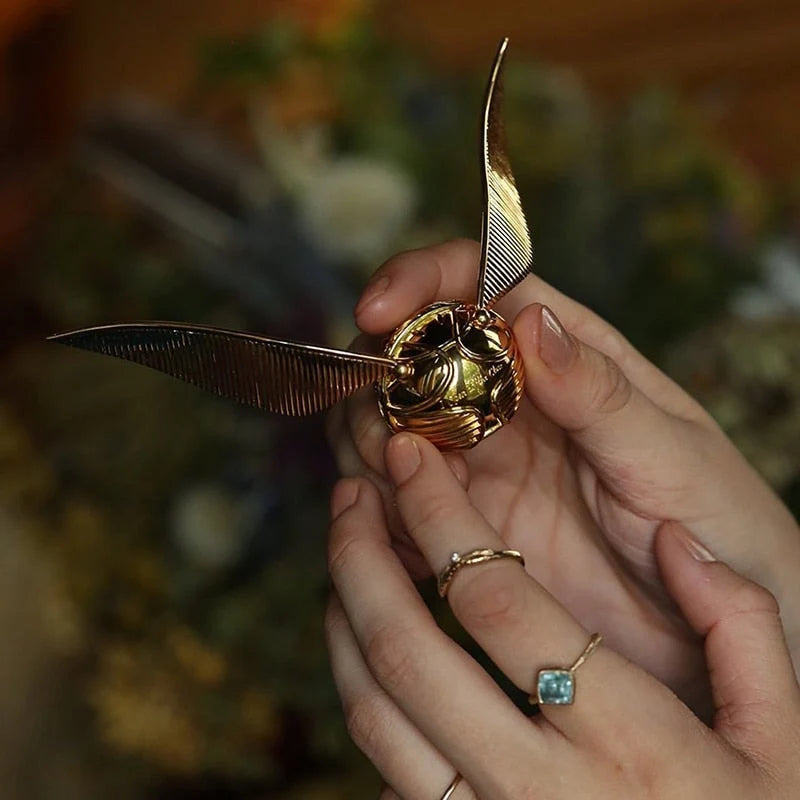 Ring Box Movable Wings Gold Finish