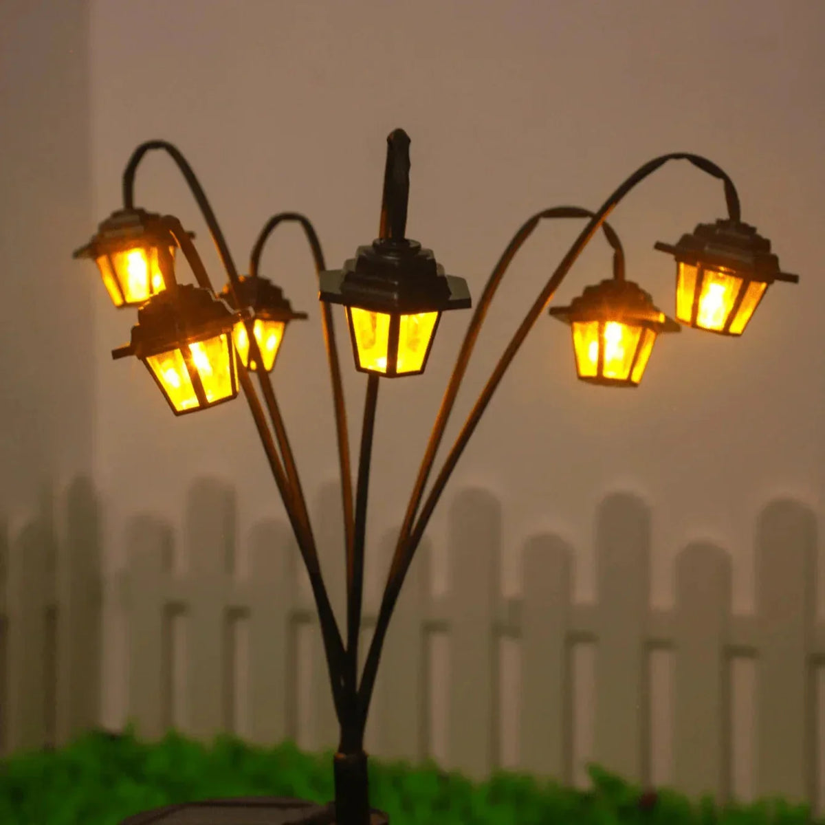 Solar Garden Lantern Automatic Dusk Sensor & Weatherproof