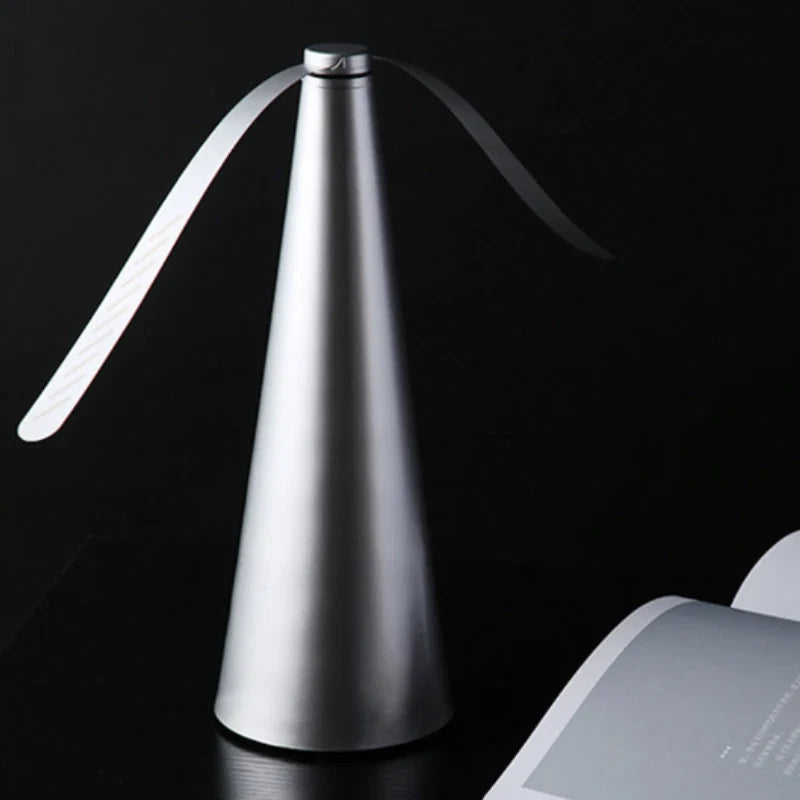 Tabletop Fly Repellent Fan Light-Reflecting Blades Battery-Powered Quiet