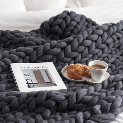 Throw Blanket Hand-Knitted Natural Fibers All-Season
