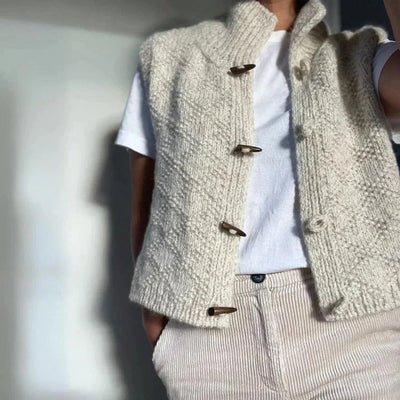Vest Structured Fit Sleeveless Layering Design