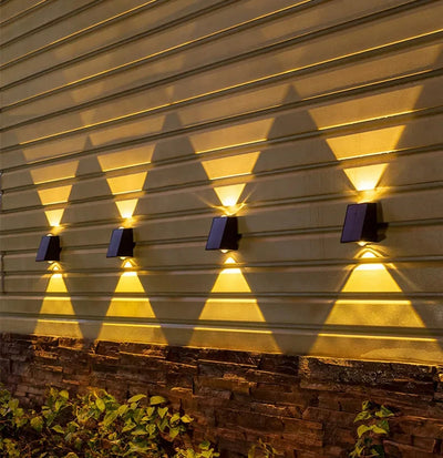 Wall Light Solar Dusk-To-Dawn Weatherproof