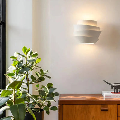 Wall Light Up And Down Layered Iron Housing