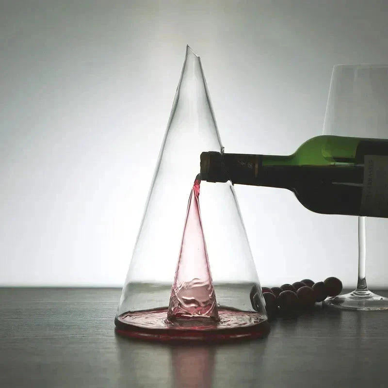 Wine Decanter Pyramid Shape Drip-Free Waterfall Spout