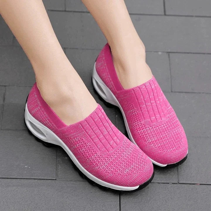 Women's Slip-On Shoes Cushioned Arch & Heel Support